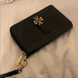 Tory Burch wallet